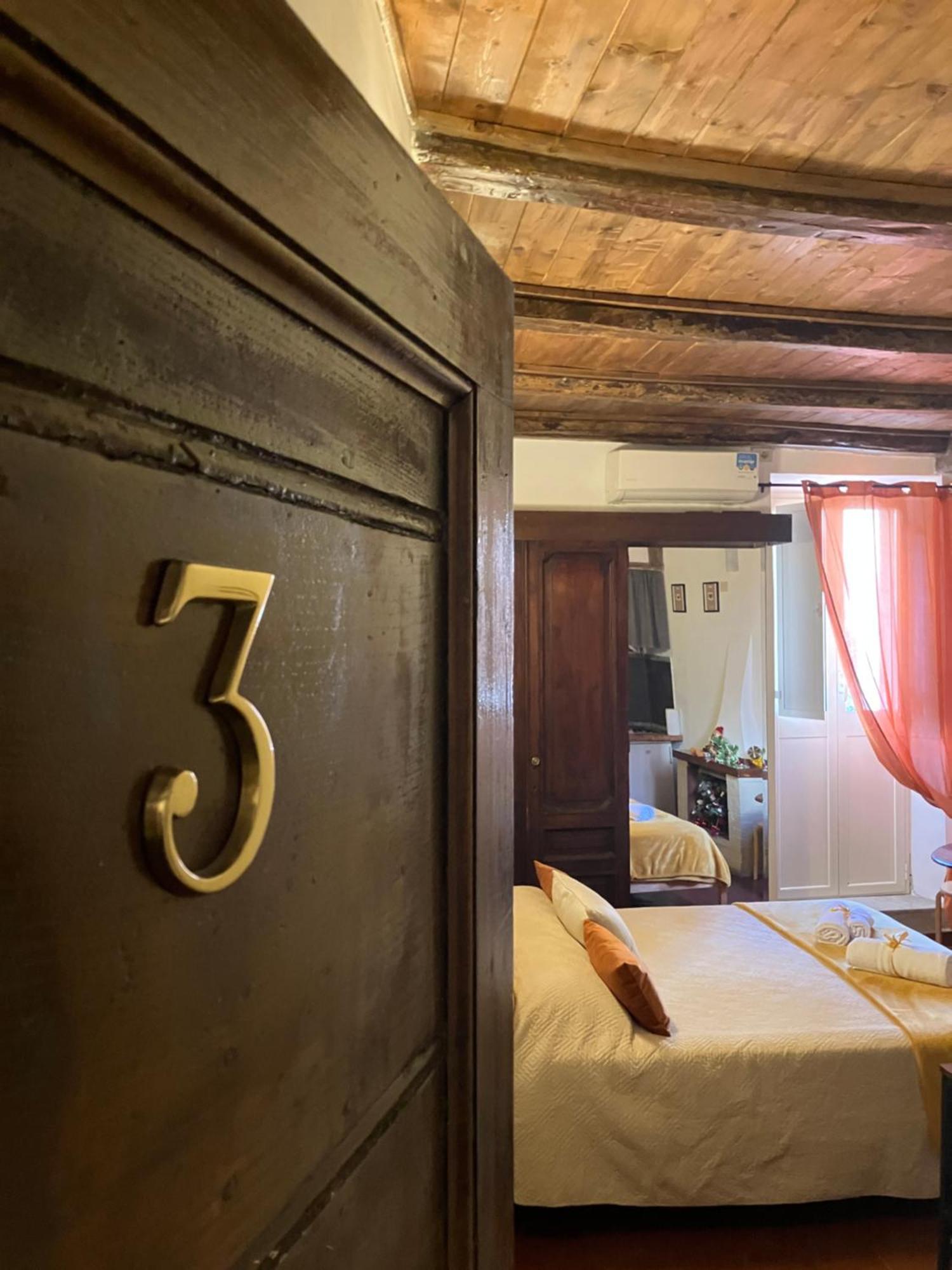 Apartament Campo De Fiori - Casa Pettinari 78 Rzym Zewnętrze zdjęcie